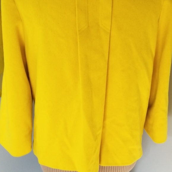 Jacket - Picture 5 of 7